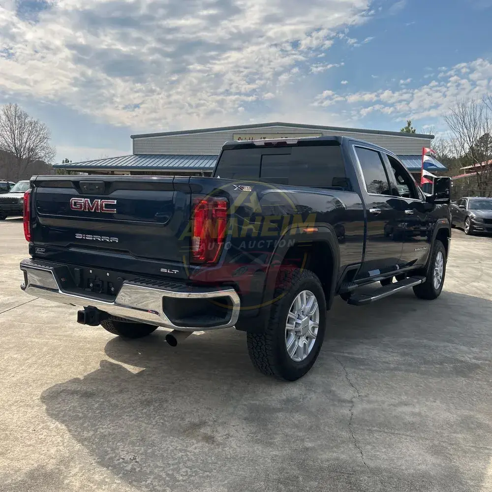 2022 GMC Sierra 2500HD SLT