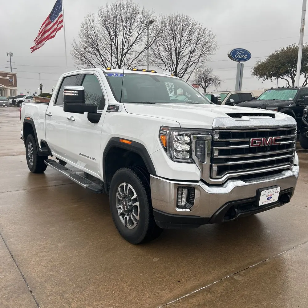 2023 GMC Sierra 2500HD SLT