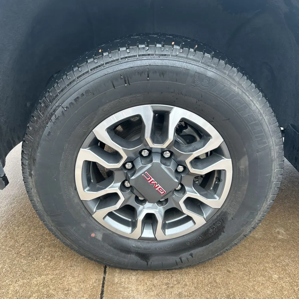 2023 GMC Sierra 2500HD SLT