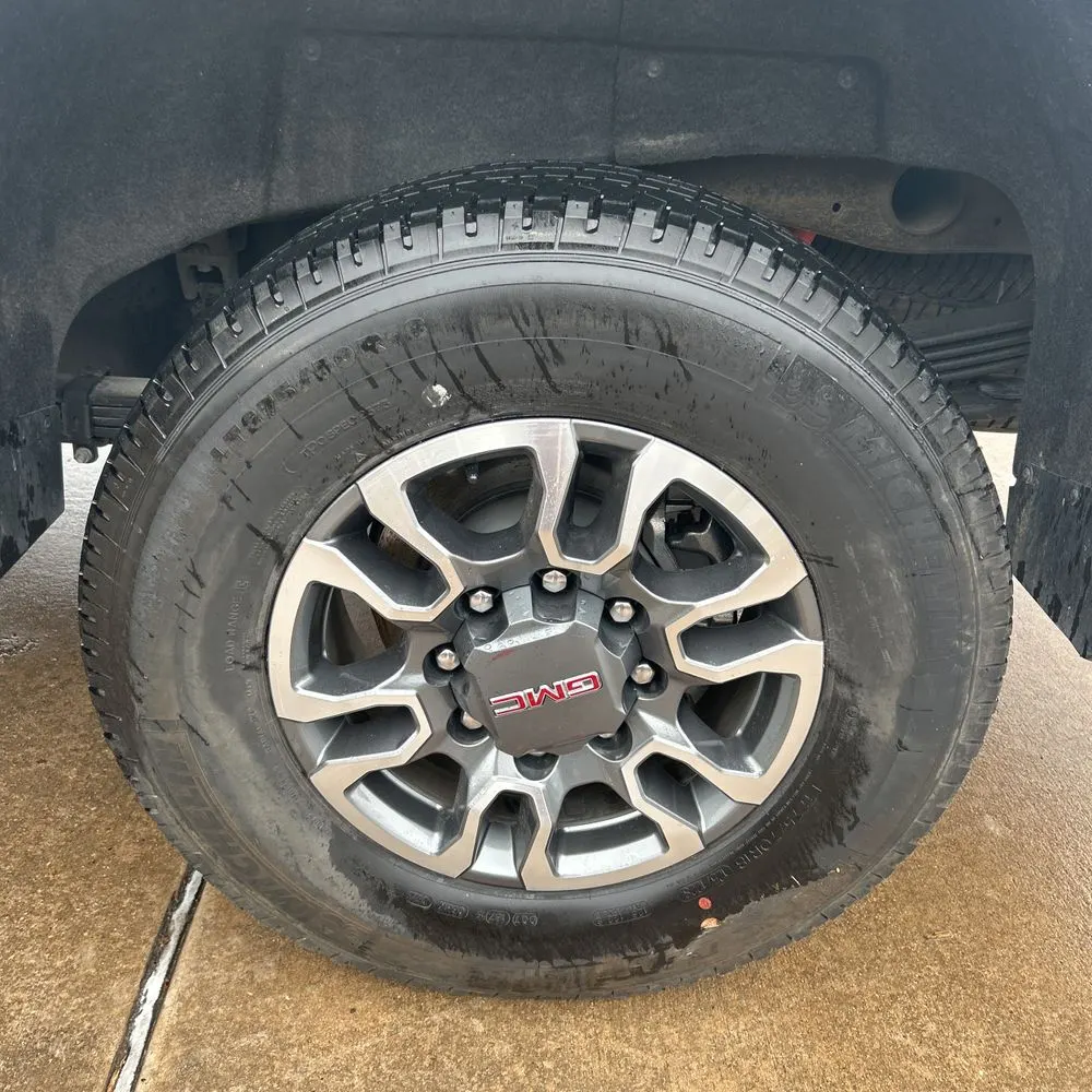 2023 GMC Sierra 2500HD SLT