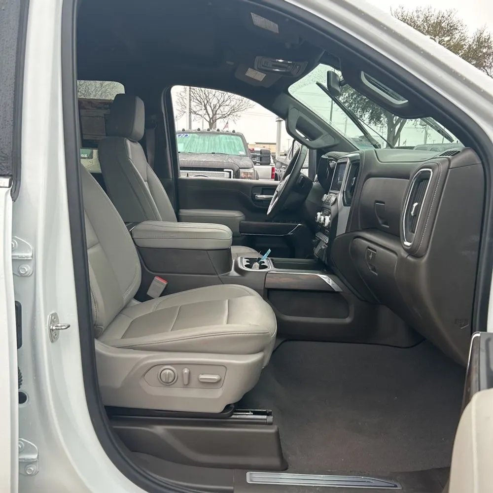 2023 GMC Sierra 2500HD SLT