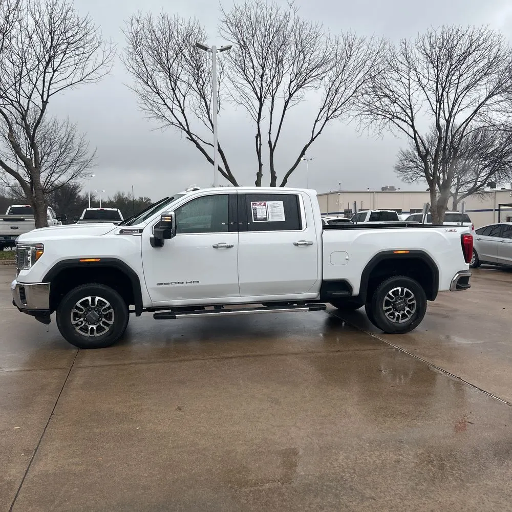 2023 GMC Sierra 2500HD SLT