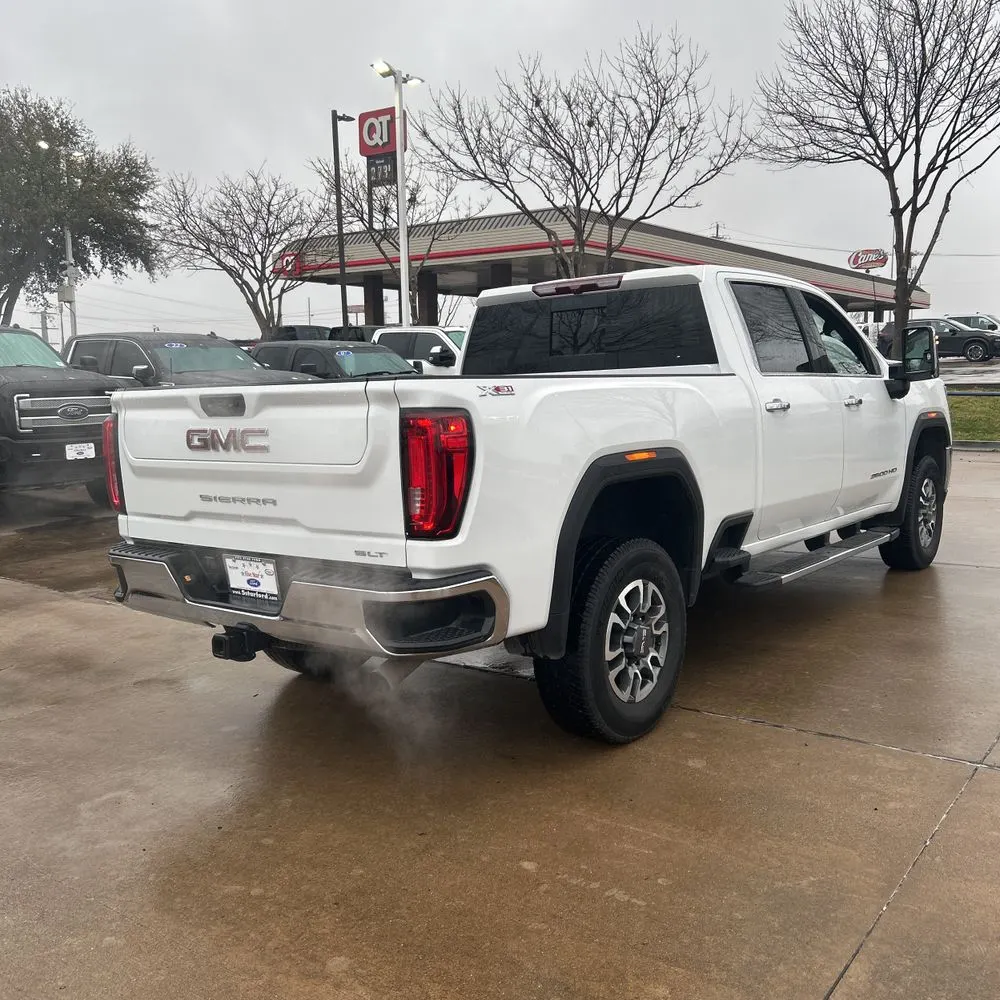 2023 GMC Sierra 2500HD SLT