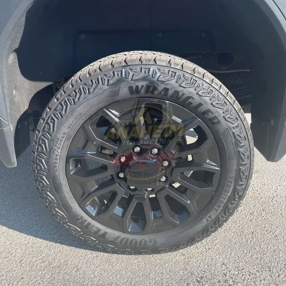 2024 GMC Sierra 2500 SLT