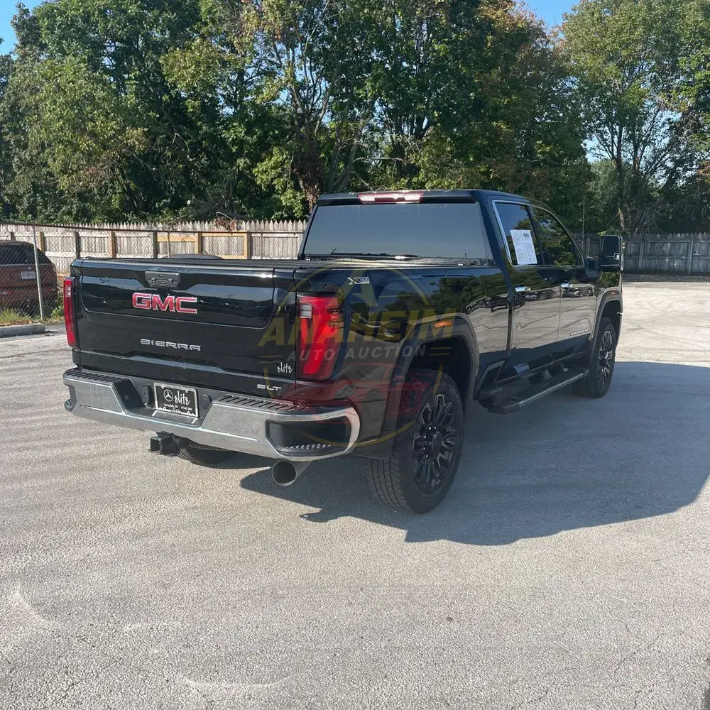 2024 GMC Sierra 2500 SLT