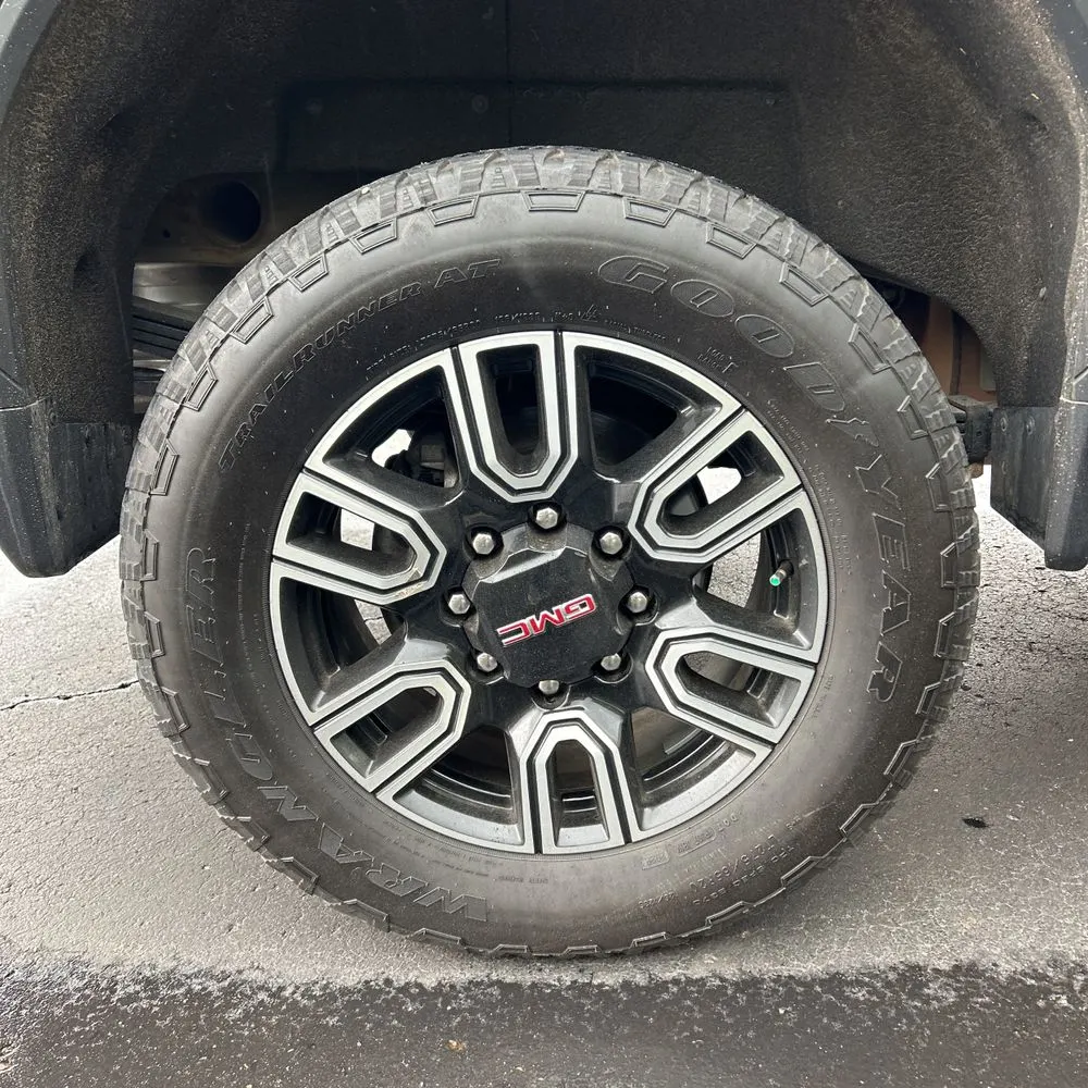 2023 GMC Sierra 2500HD AT4
