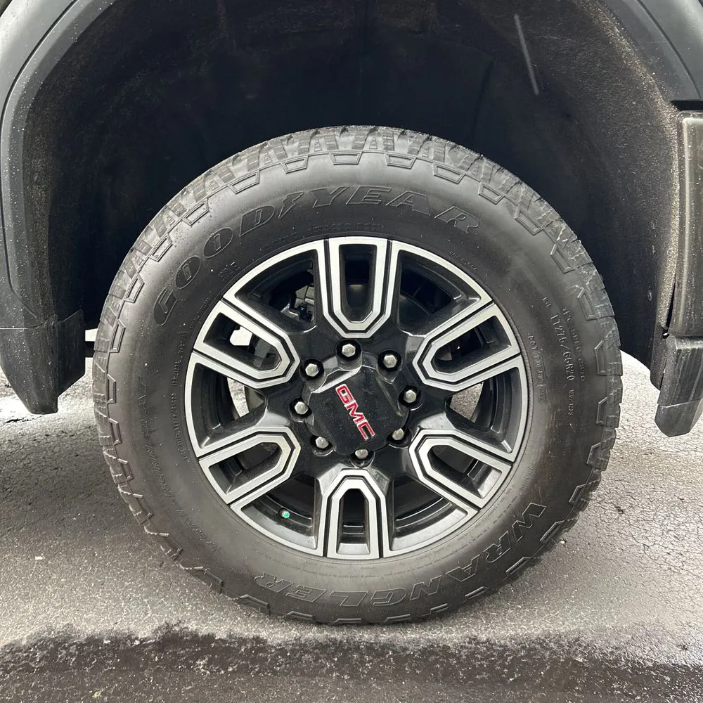 2023 GMC Sierra 2500HD AT4