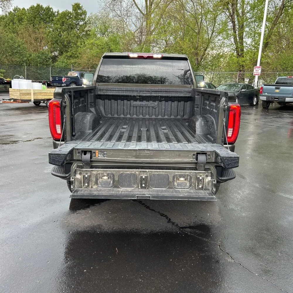 2023 GMC Sierra 2500HD AT4