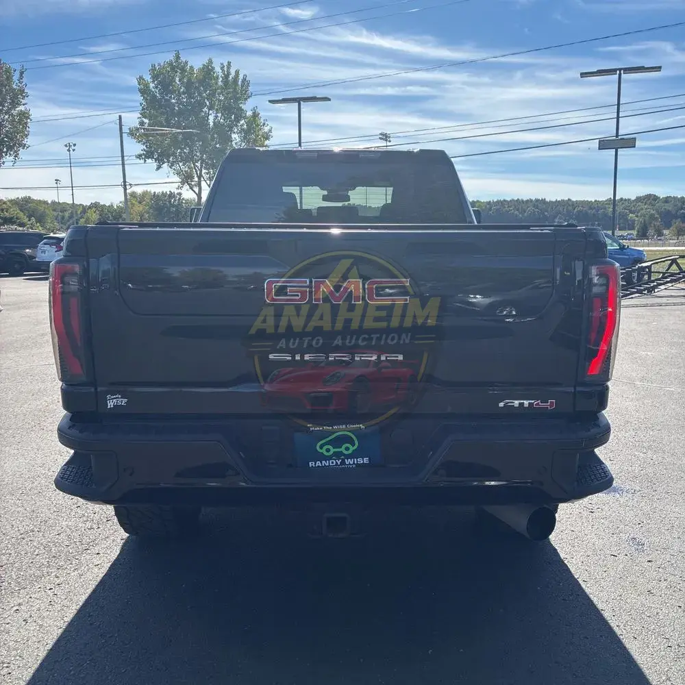 2024 GMC Sierra 2500HD AT4