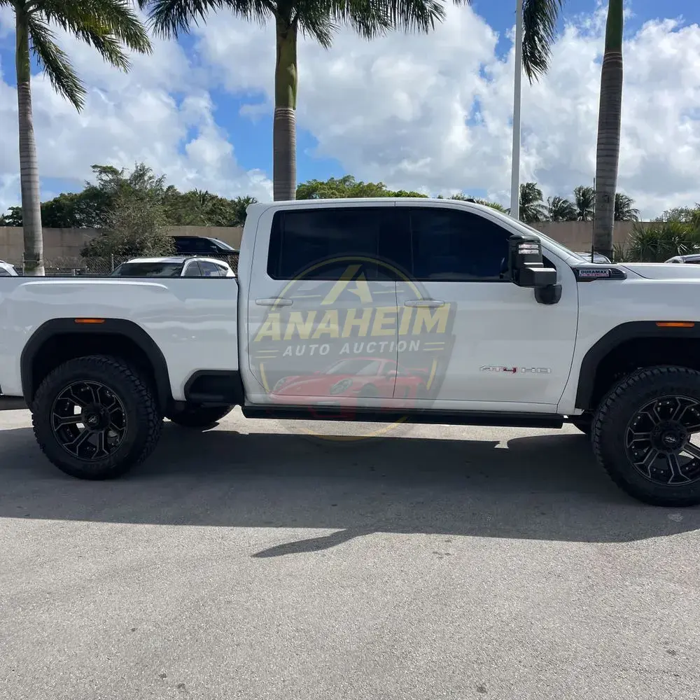 2024 GMC Sierra 2500HD AT4