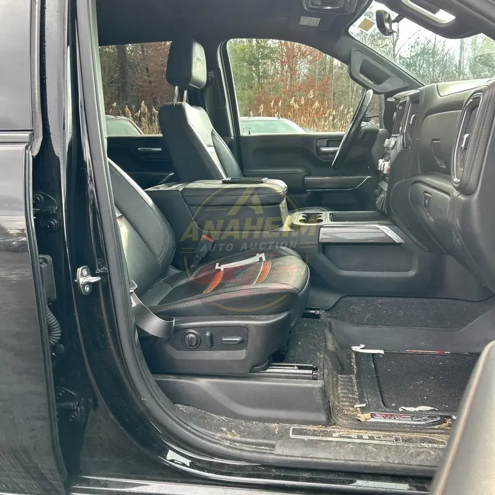 2023 GMC Sierra 2500HD AT4