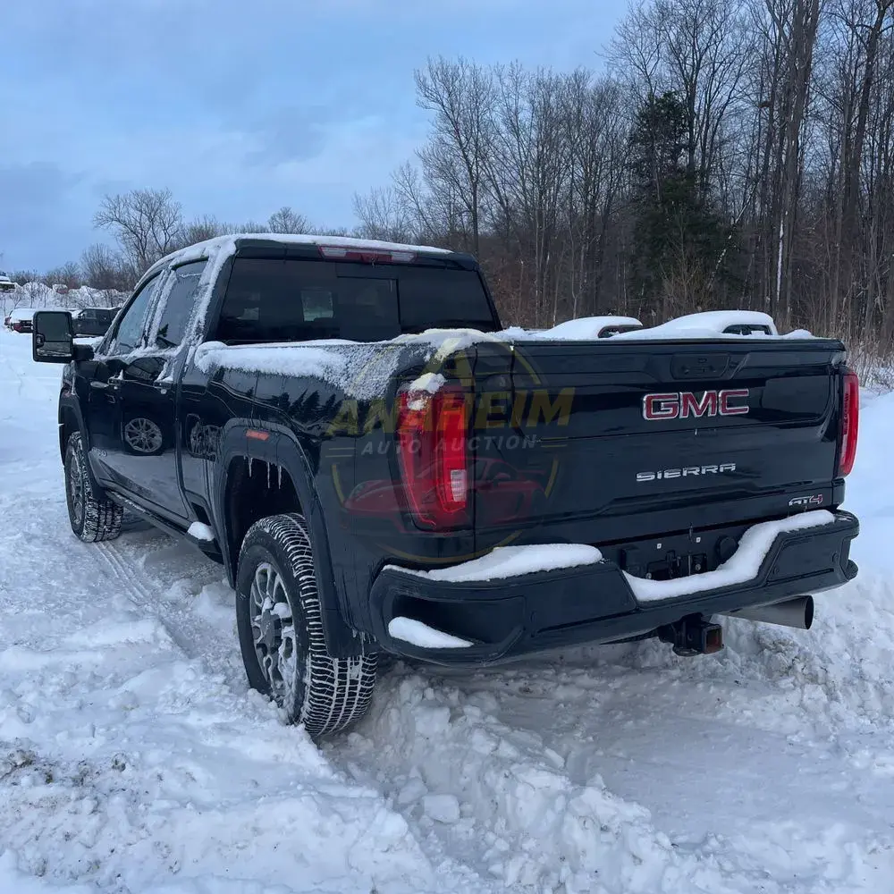 2023 GMC Sierra 2500HD AT4