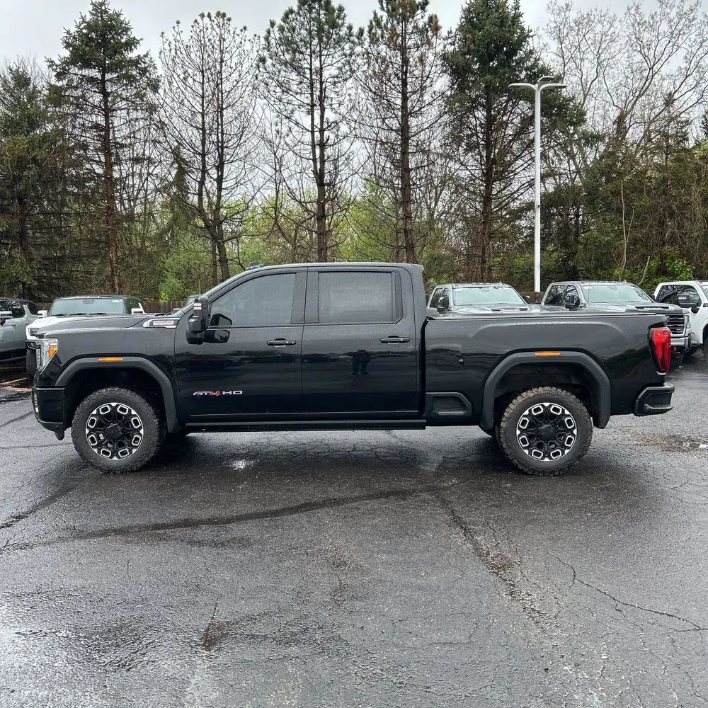 2022 GMC Sierra 2500HD AT4