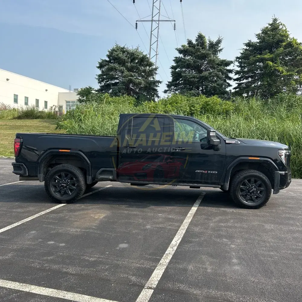 2024 GMC Sierra 2500HD AT4