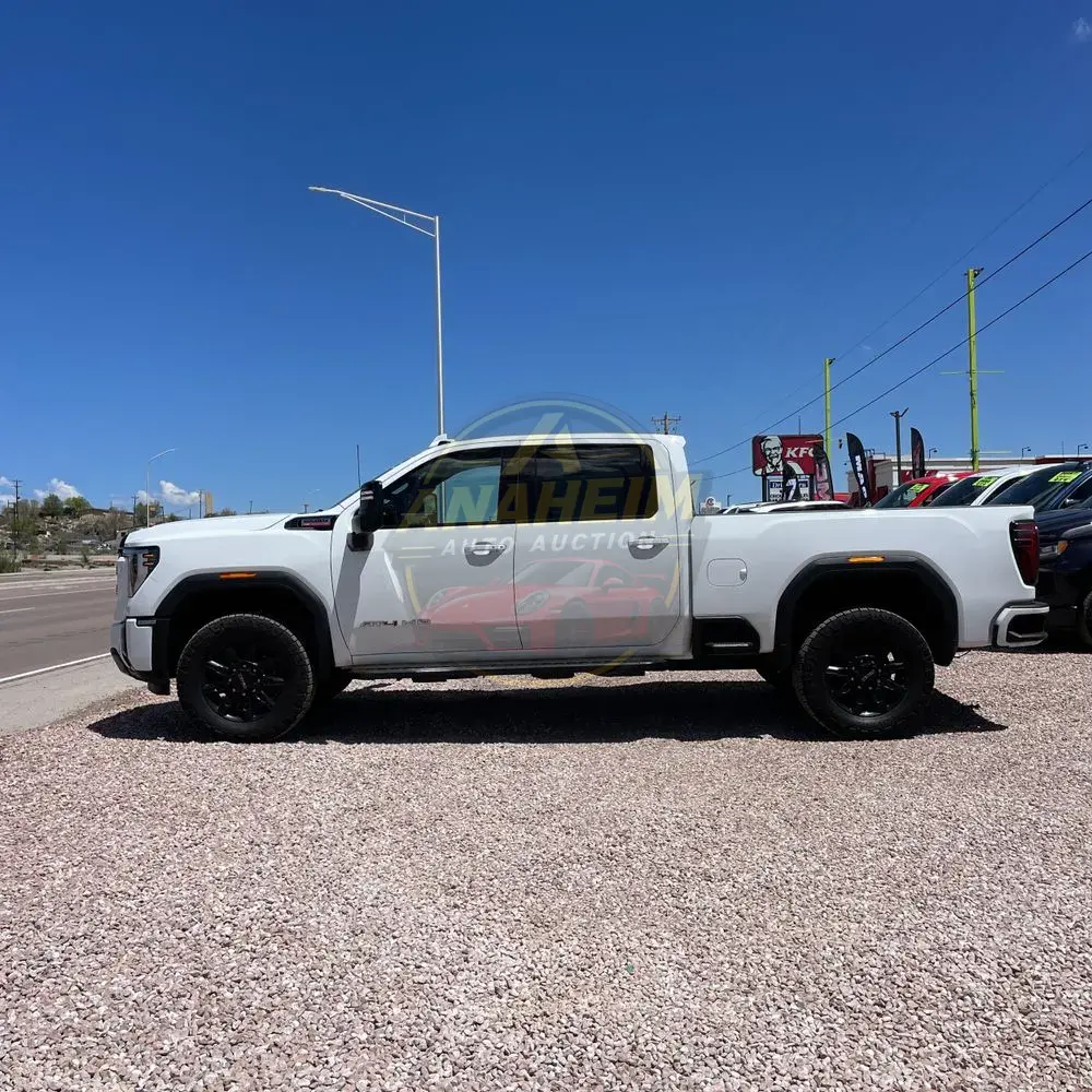 2024 GMC Sierra 2500HD AT4