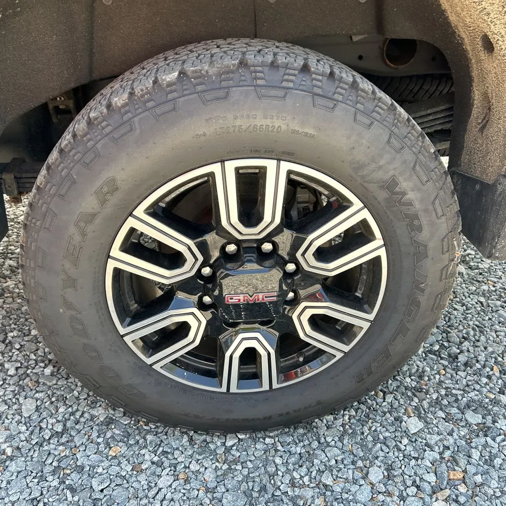 2023 GMC Sierra 2500HD AT4