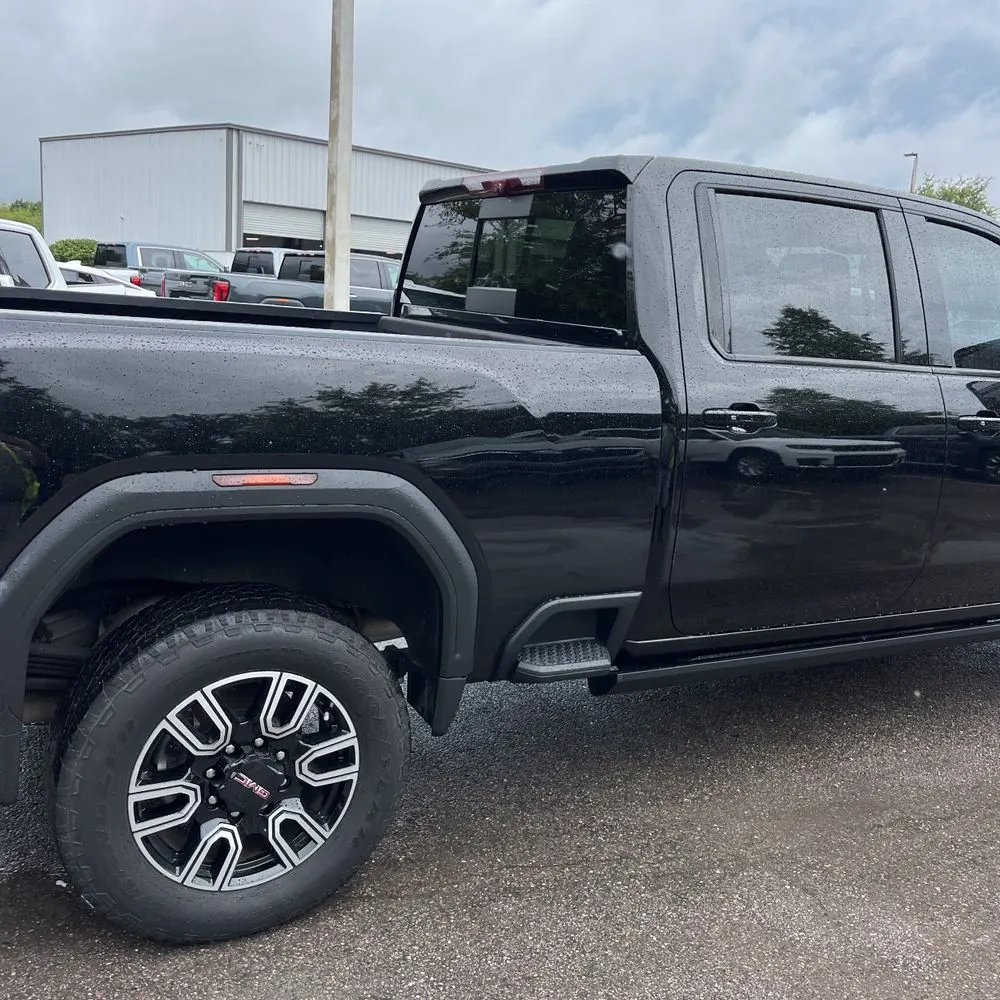 2023 GMC Sierra 2500HD AT4