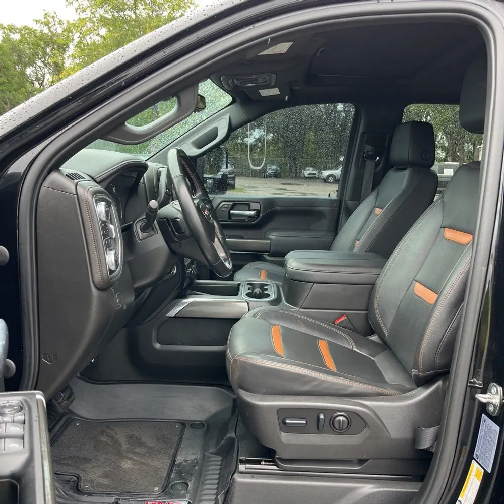 2023 GMC Sierra 2500HD AT4