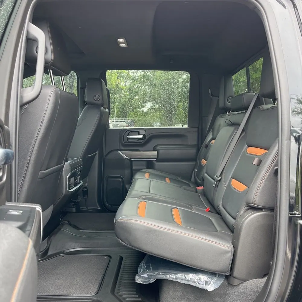 2023 GMC Sierra 2500HD AT4