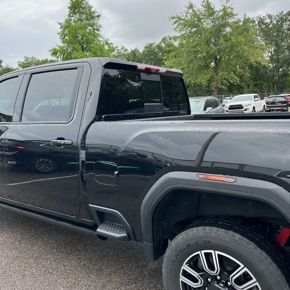 2023 GMC Sierra 2500HD AT4