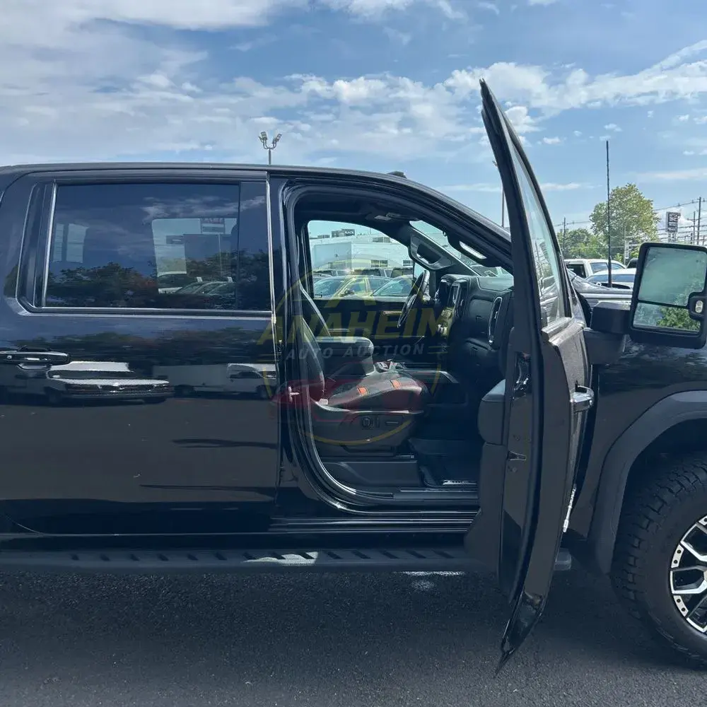 2023 GMC Sierra 2500HD AT4