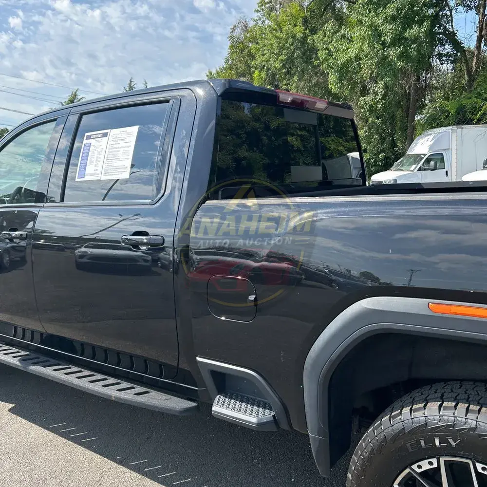 2023 GMC Sierra 2500HD AT4
