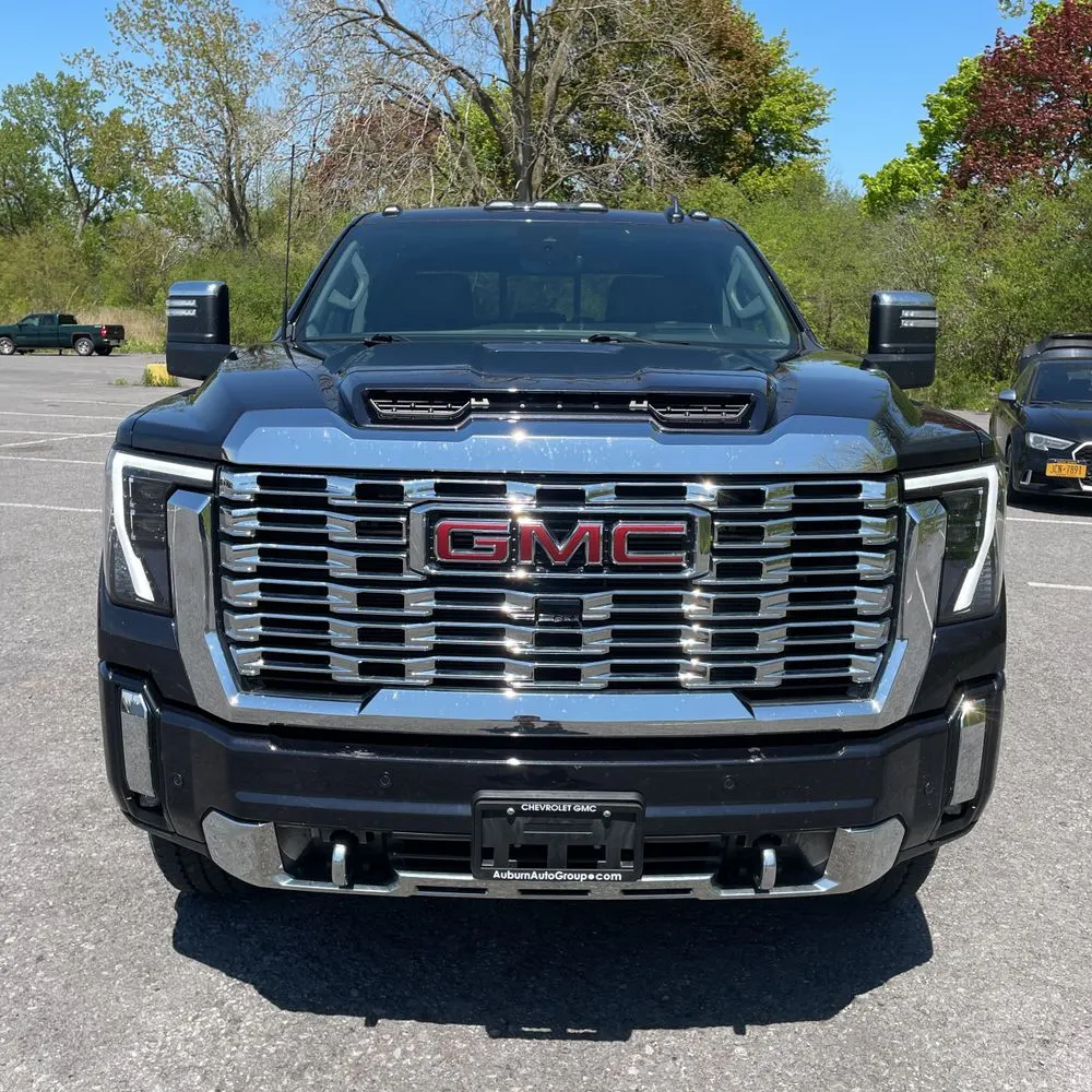 2024 GMC Sierra 2500HD Denali