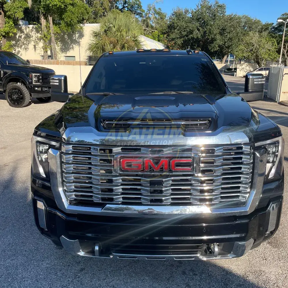 2024 GMC Sierra 2500 Denali
