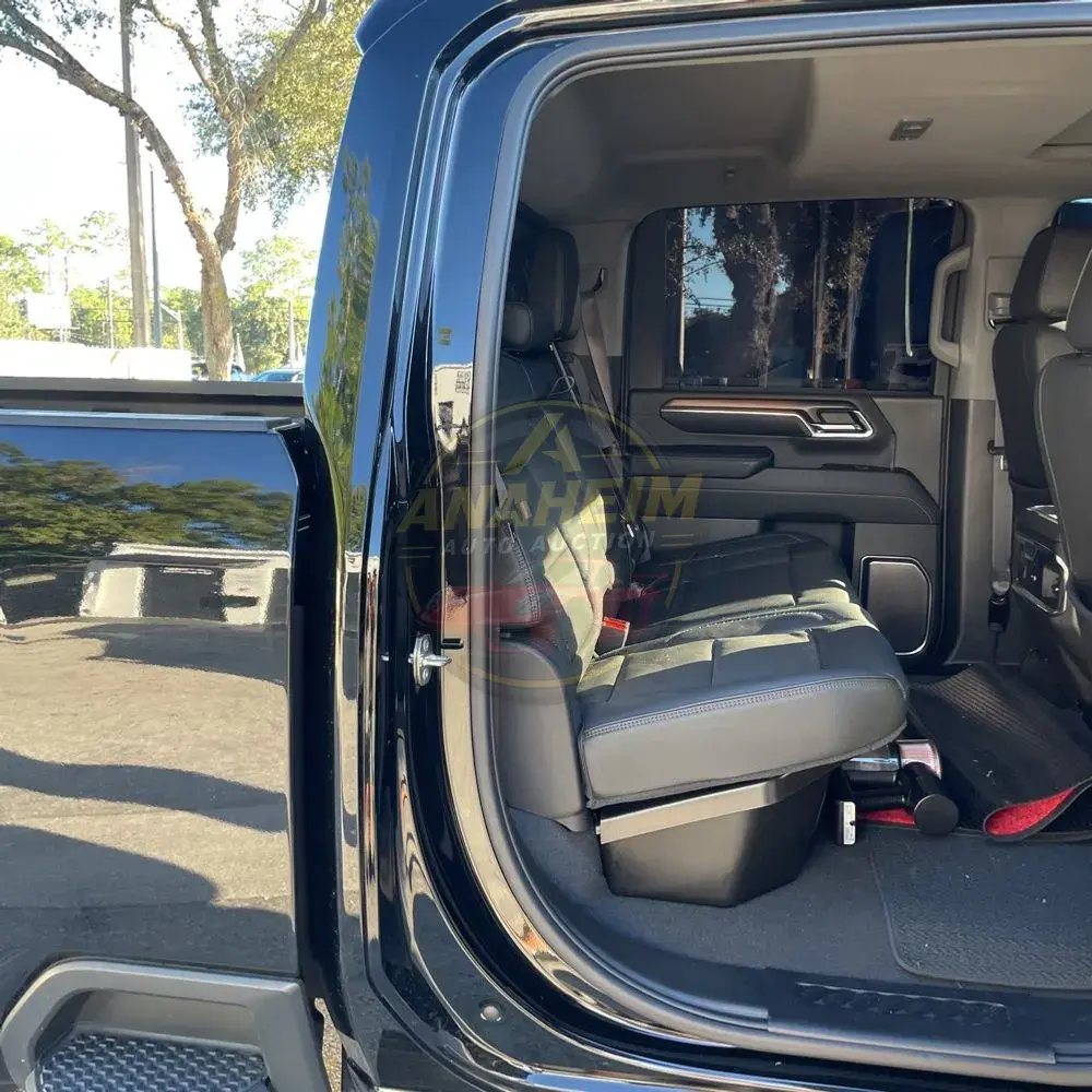 2024 GMC Sierra 2500 Denali