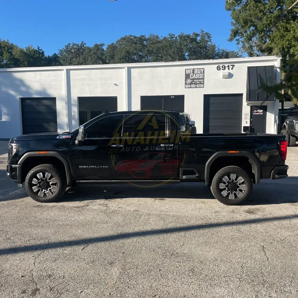 2024 GMC Sierra 2500 Denali