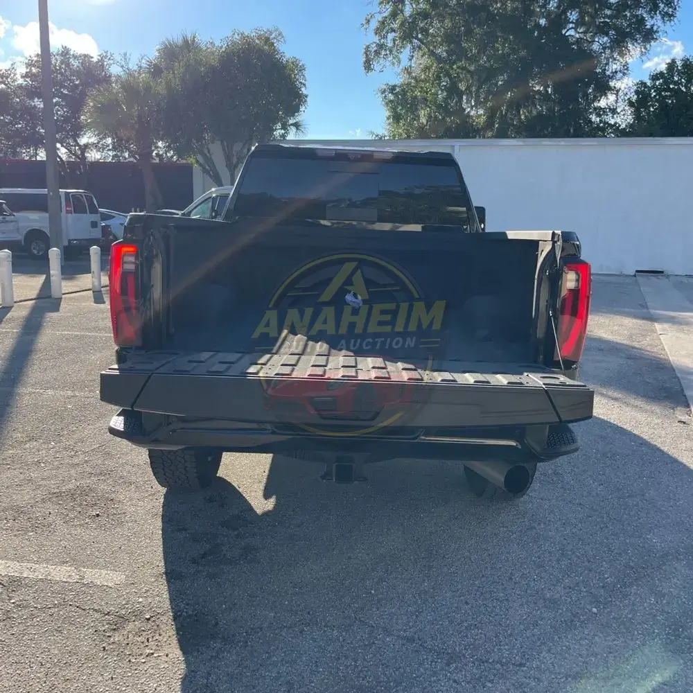 2024 GMC Sierra 2500 Denali
