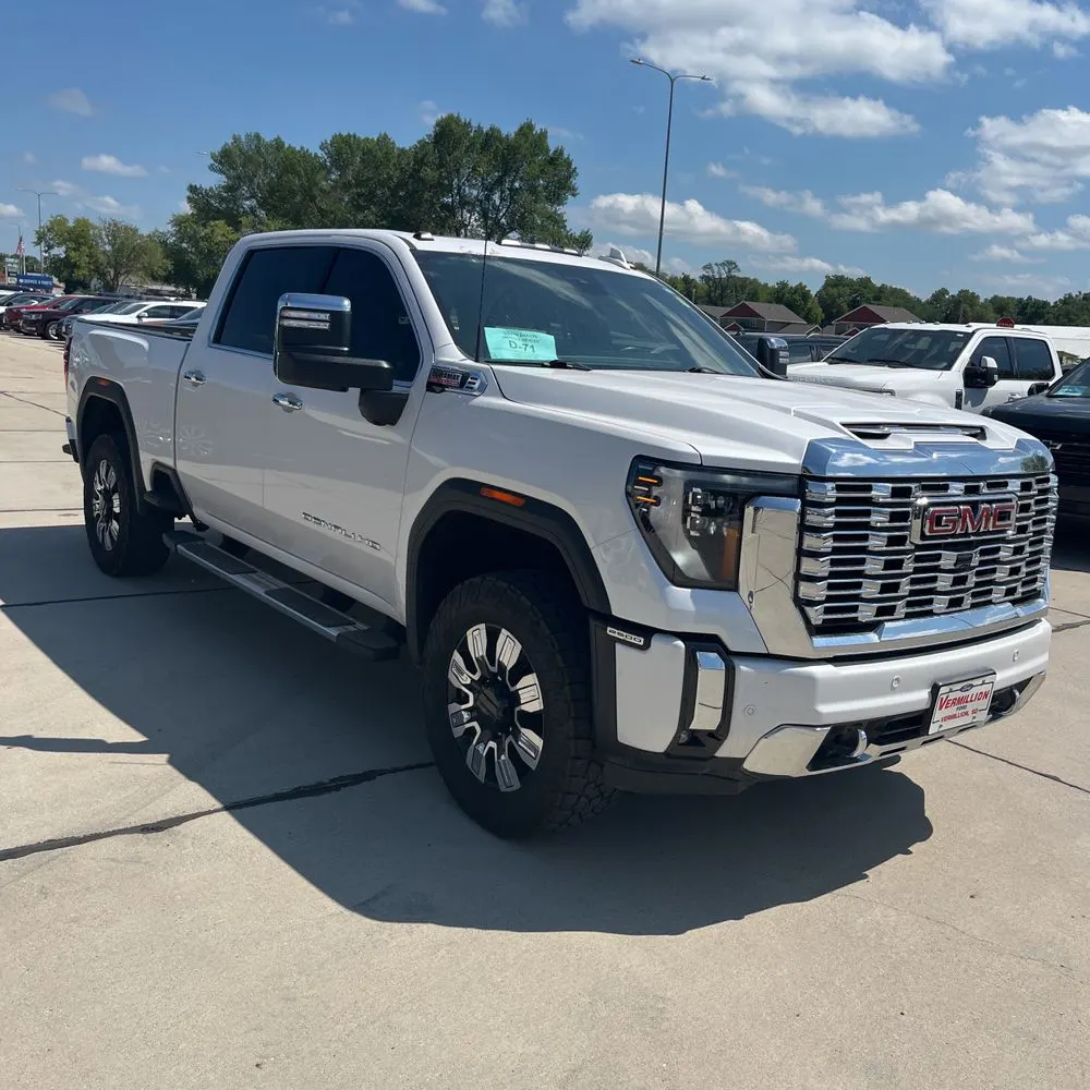 2024 GMC Sierra 2500HD Denali
