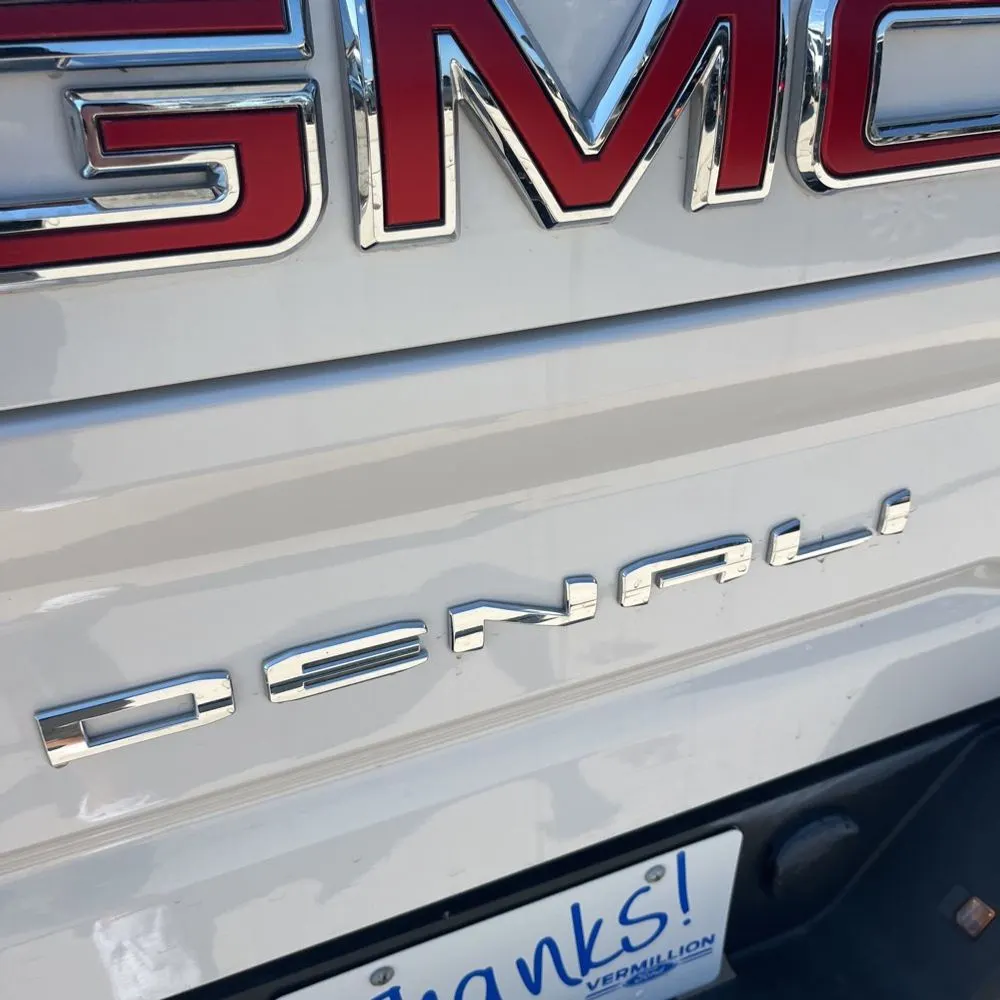 2024 GMC Sierra 2500HD Denali