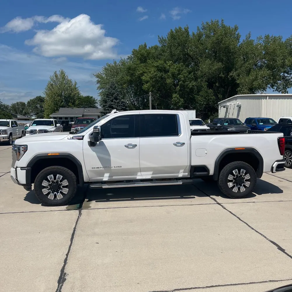 2024 GMC Sierra 2500HD Denali