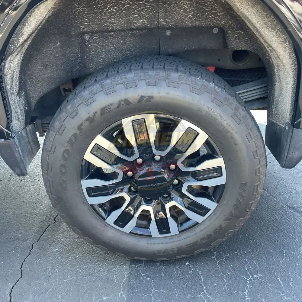 2023 GMC Sierra 2500HD Denali