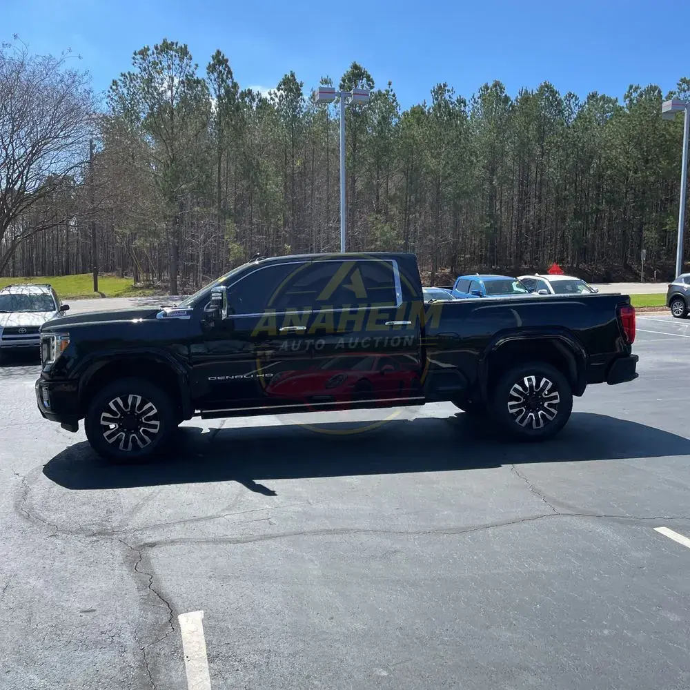2023 GMC Sierra 2500HD Denali