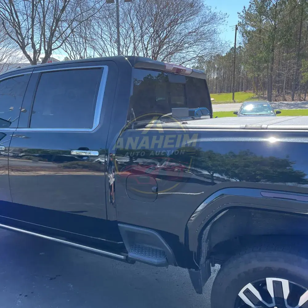 2023 GMC Sierra 2500HD Denali