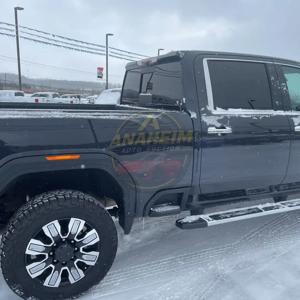 2024 GMC Sierra 2500HD Denali
