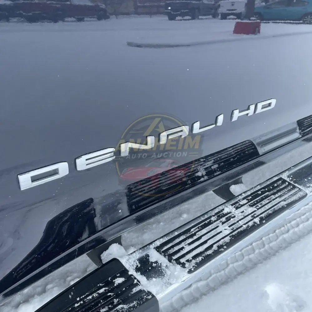 2024 GMC Sierra 2500HD Denali