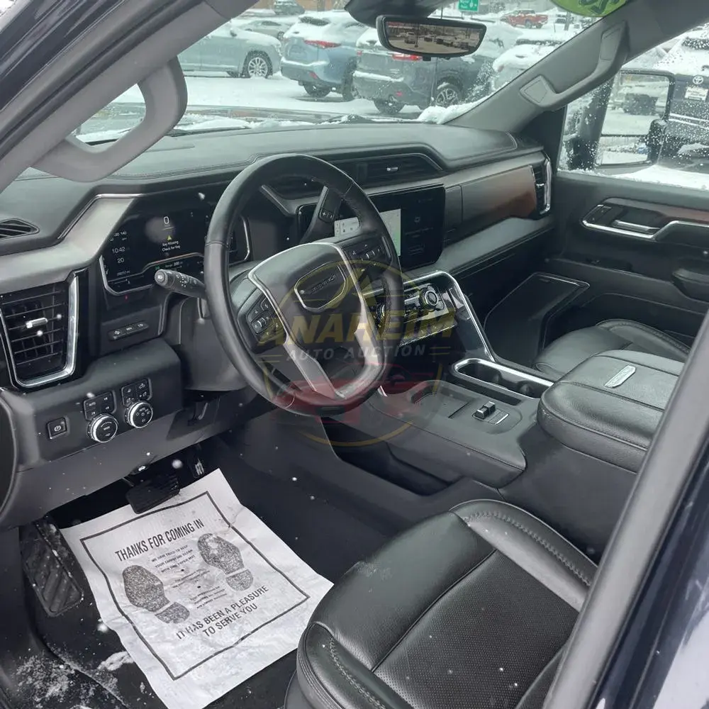 2024 GMC Sierra 2500HD Denali