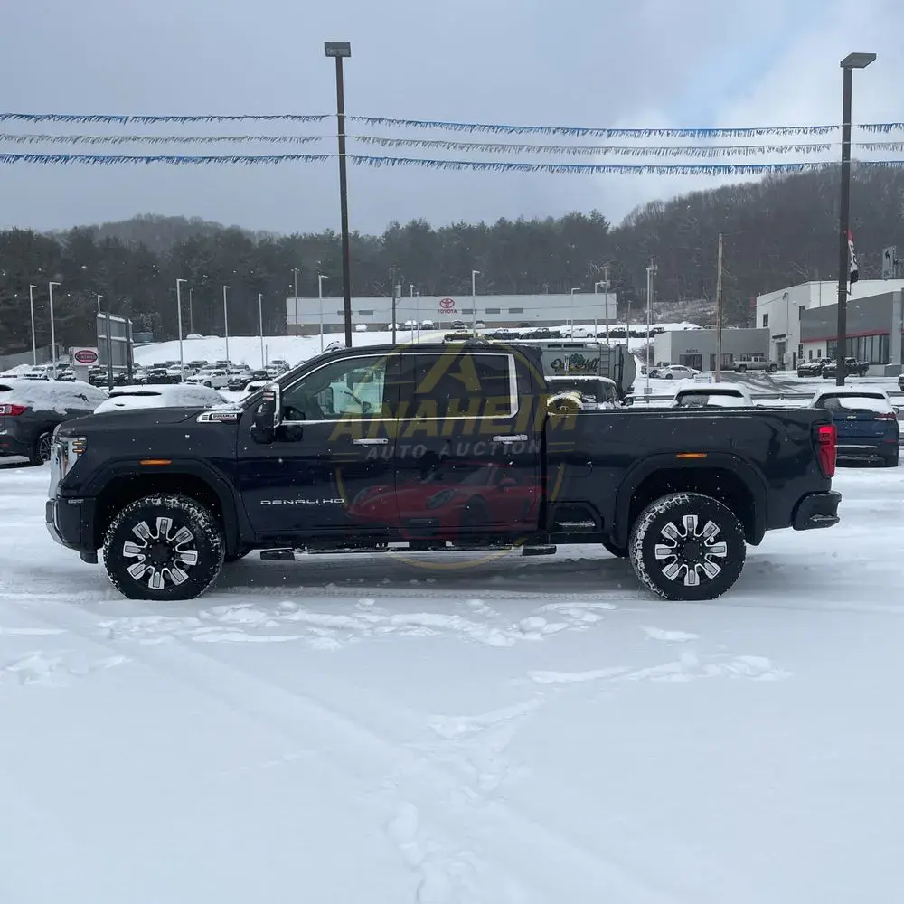2024 GMC Sierra 2500HD Denali