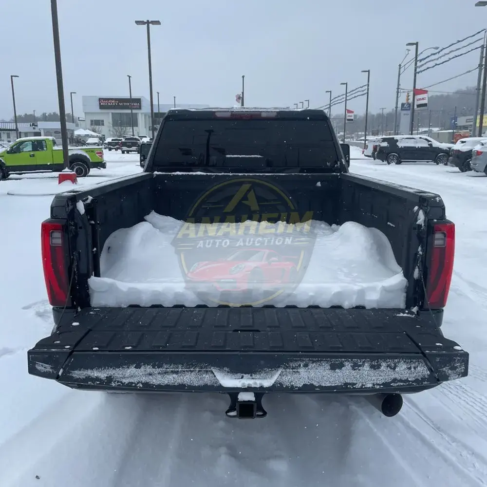 2024 GMC Sierra 2500HD Denali