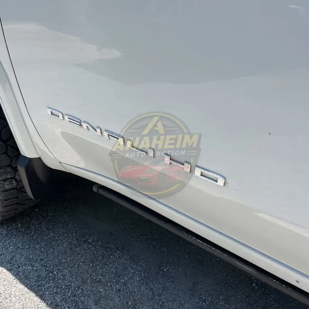 2020 GMC Sierra 2500 Denali