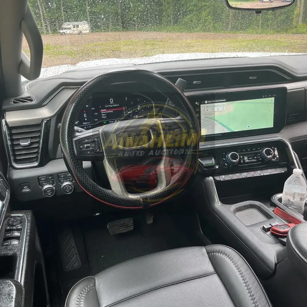 2024 GMC Sierra 2500HD Denali