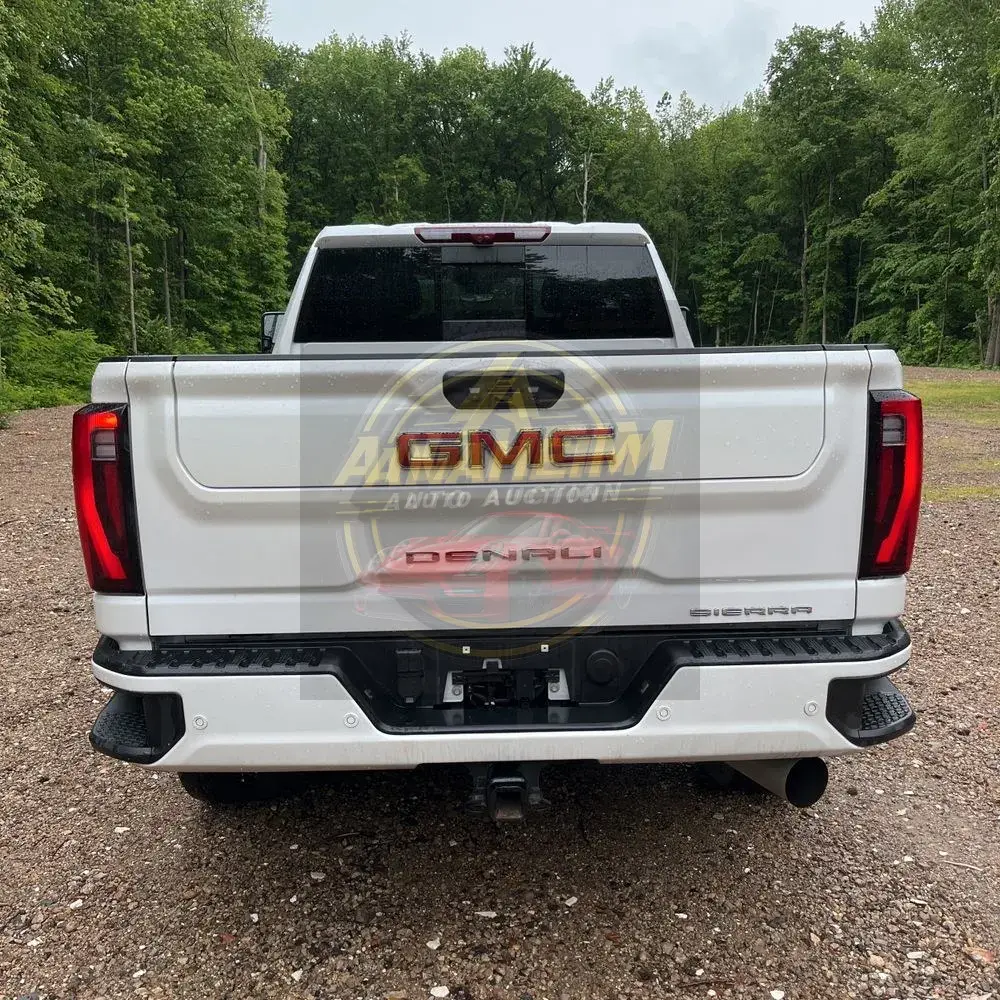2024 GMC Sierra 2500HD Denali