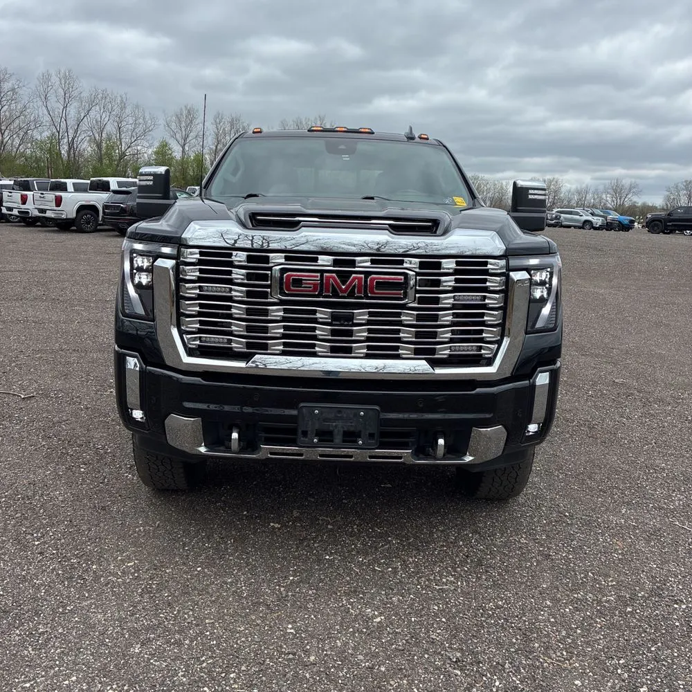 2024 GMC Sierra 2500 Denali