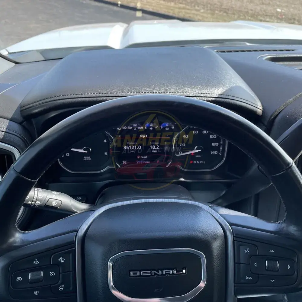 2020 GMC Sierra 2500HD Denali