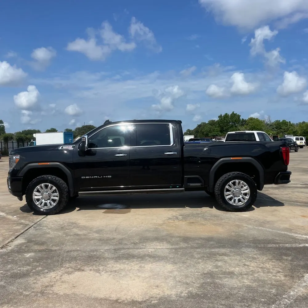 2022 GMC Sierra 2500HD Denali