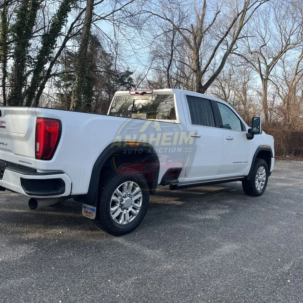 2023 GMC Sierra 2500HD Denali