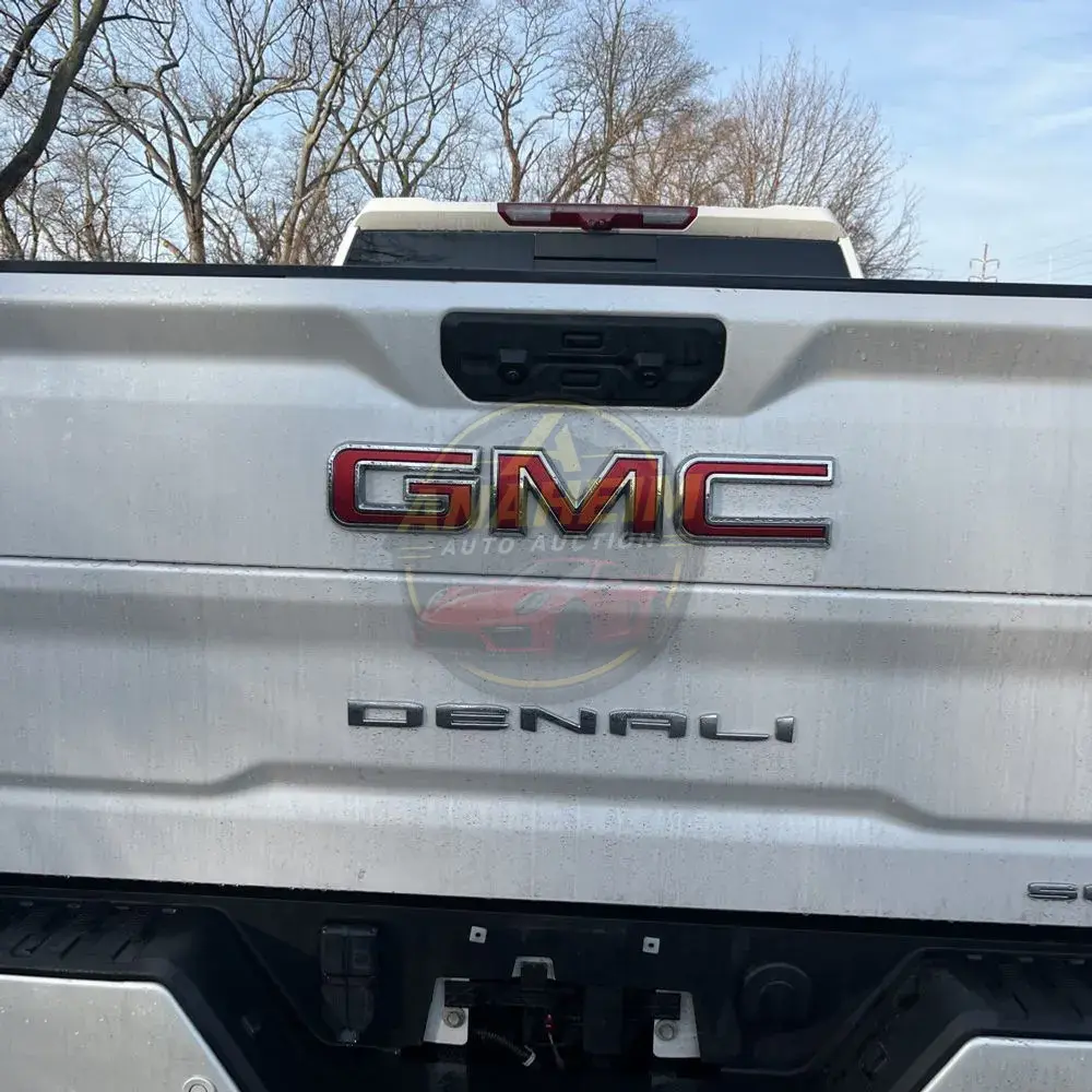 2023 GMC Sierra 2500HD Denali